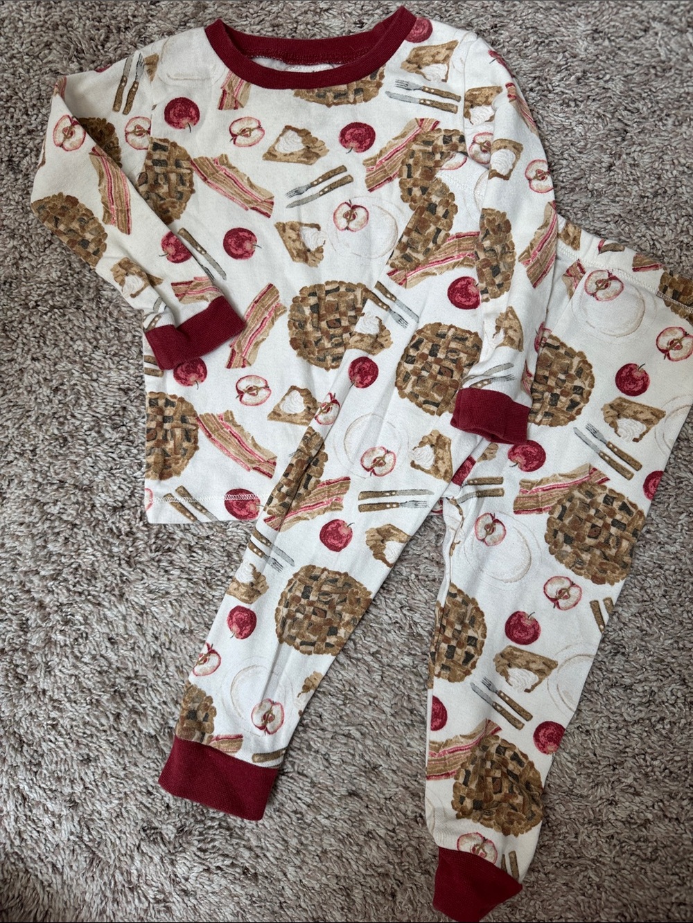 Burt’s Bees Baby Apple Pie pajama set